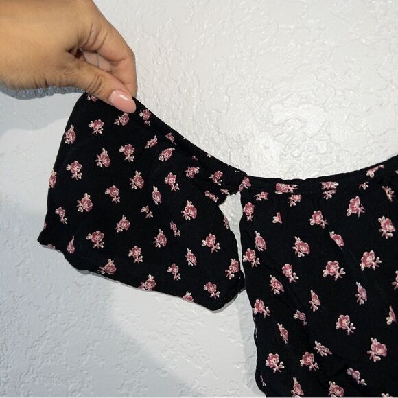 Flynn Skye Black‎ Floral Claire Jumpsuit Size Small - Picture 2 of 9